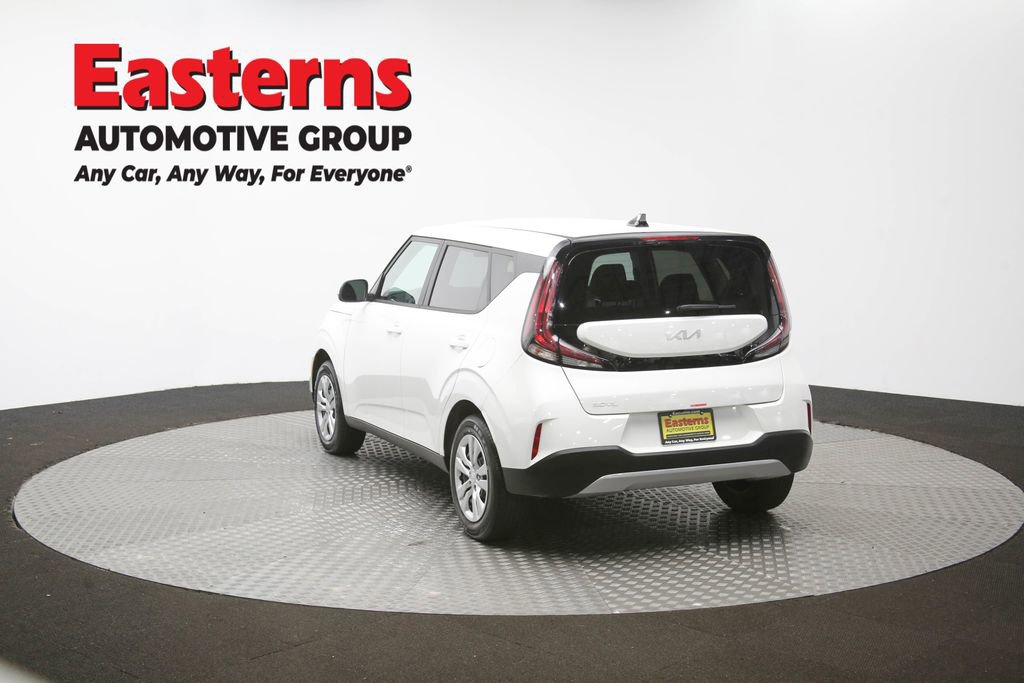 Used 2025 Kia Soul LX FWD image 65