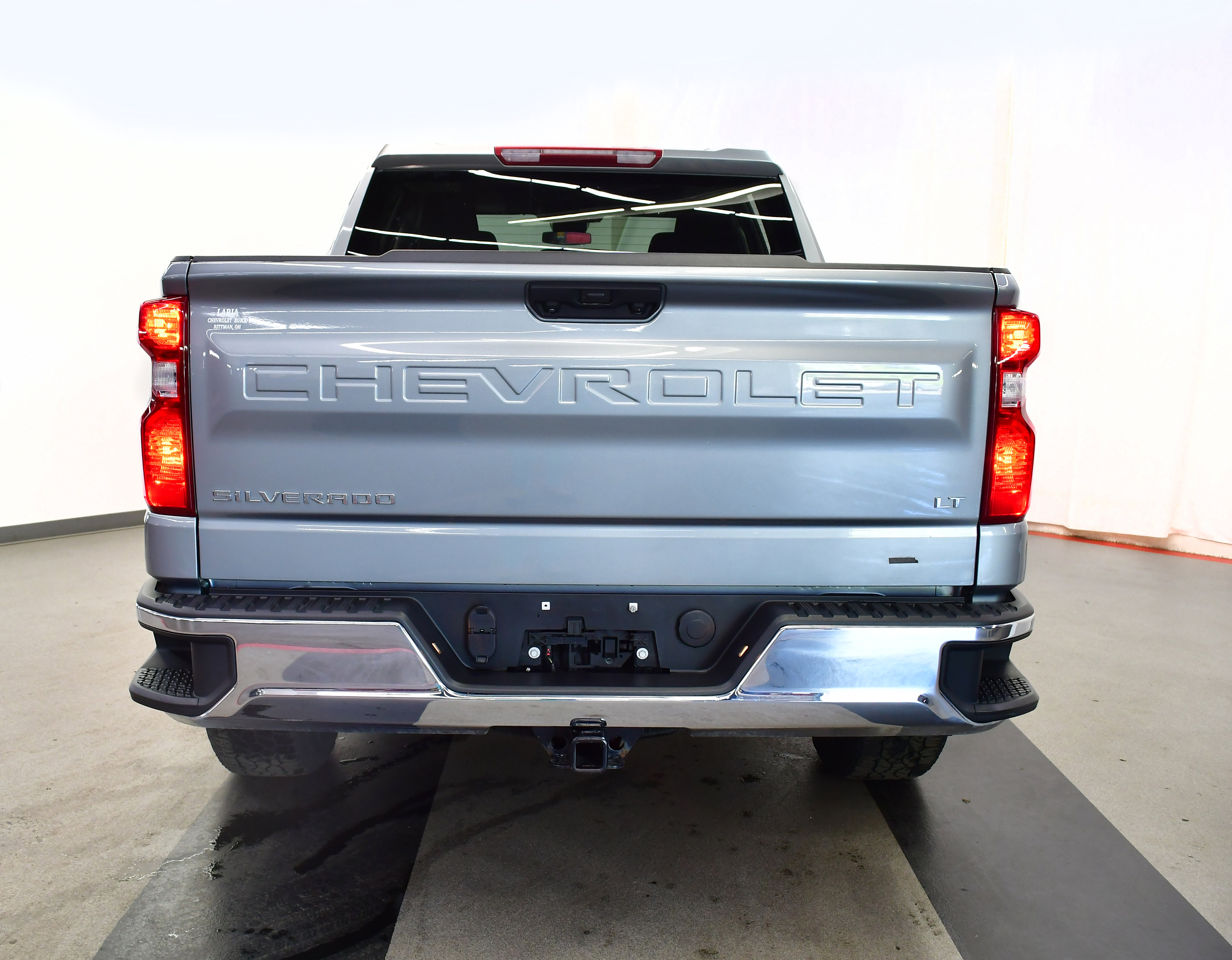 Used 2024 Chevrolet Silverado 1500 LT AWD/4WD image 6