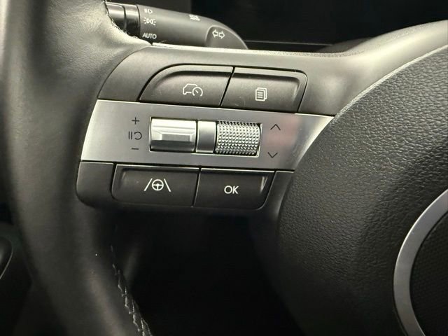 Certified 2025 Hyundai Kona SEL image 17