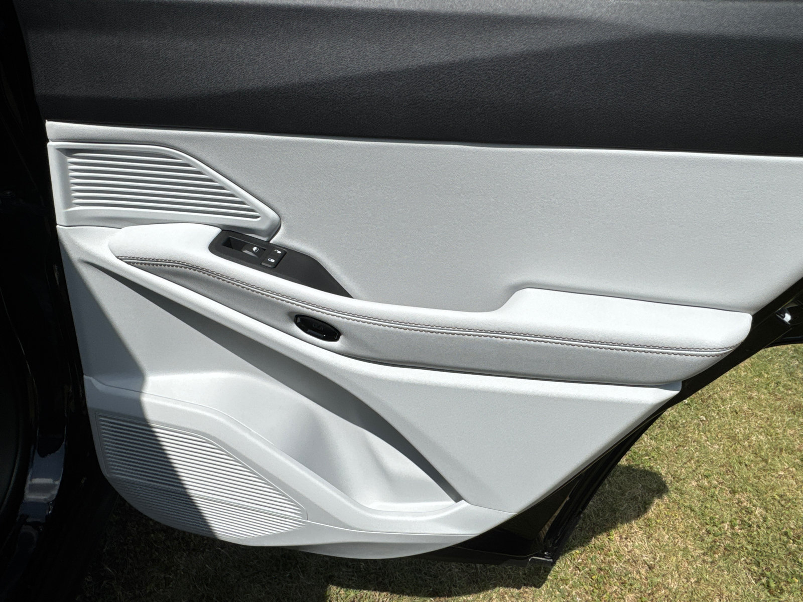 New 2026 Jeep Cherokee Limited AWD/4WD image 19