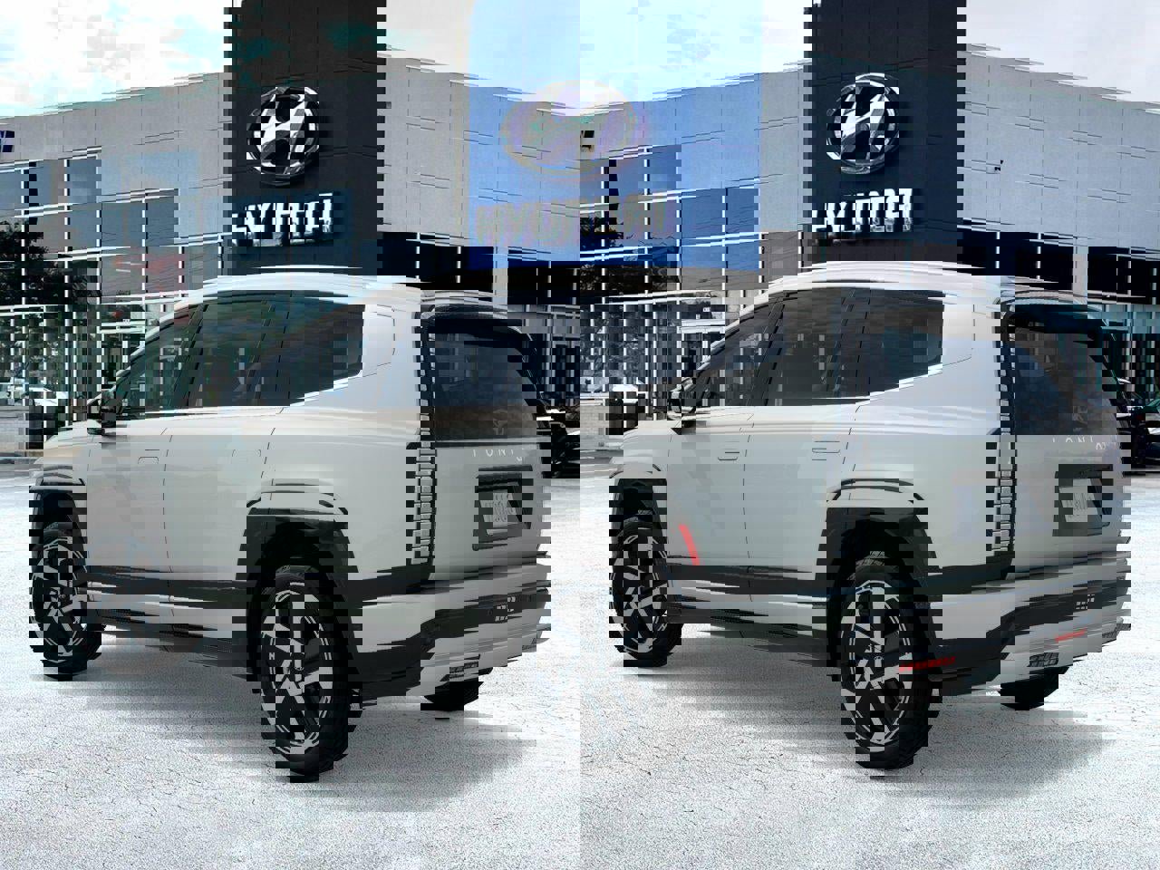 New 2026 Hyundai Ioniq 9 Limited image 5