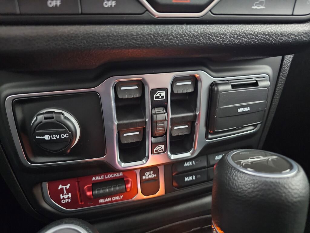New 2026 Jeep Gladiator Mojave AWD/4WD image 31