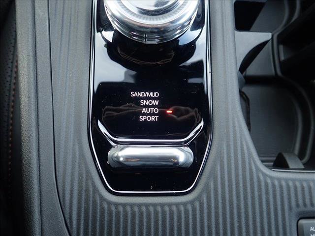 New 2026 Jeep Cherokee Overland w/ Trailer Tow Group image 24