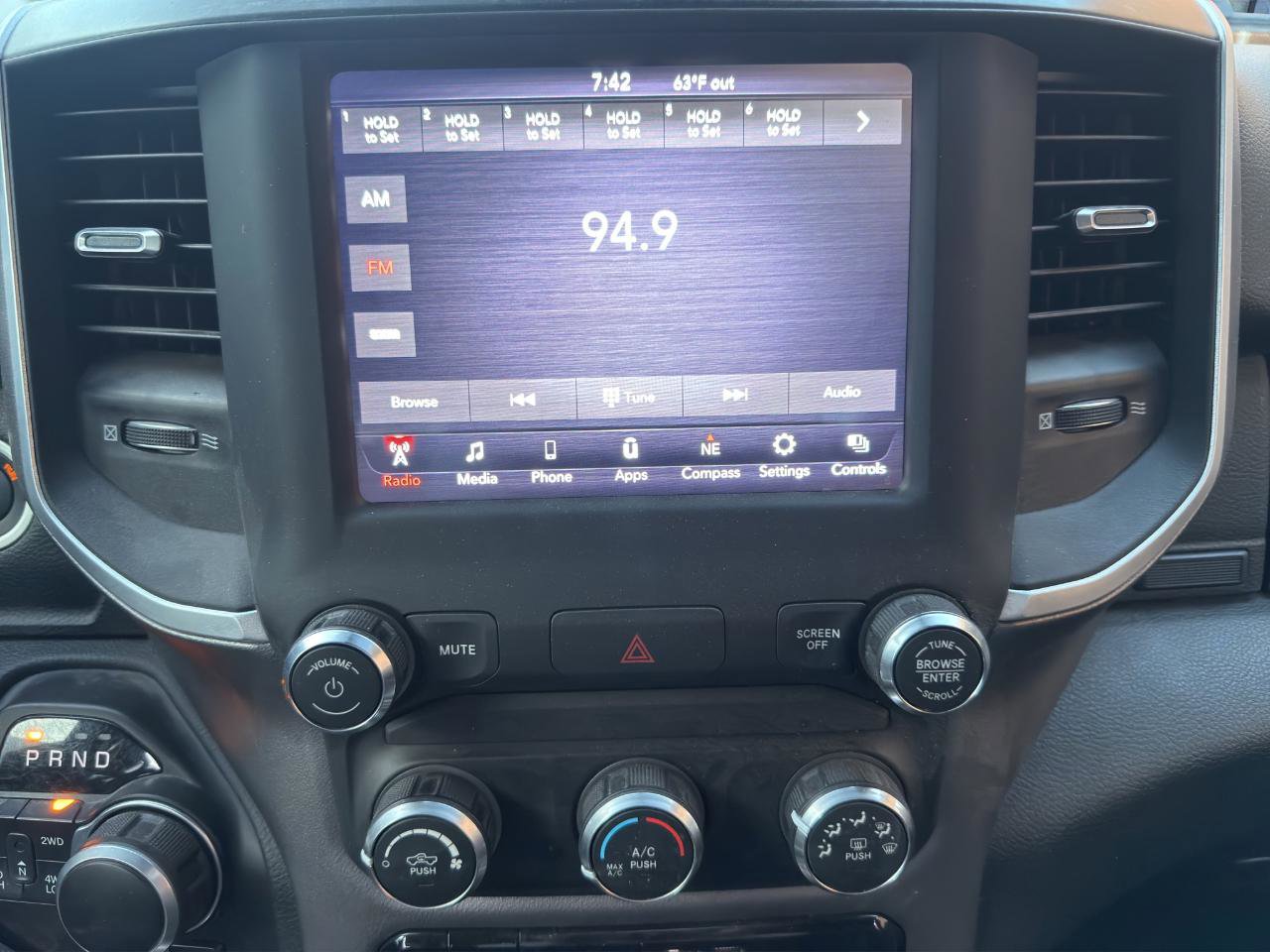 Used 2020 RAM 1500 Lone Star AWD/4WD image 16