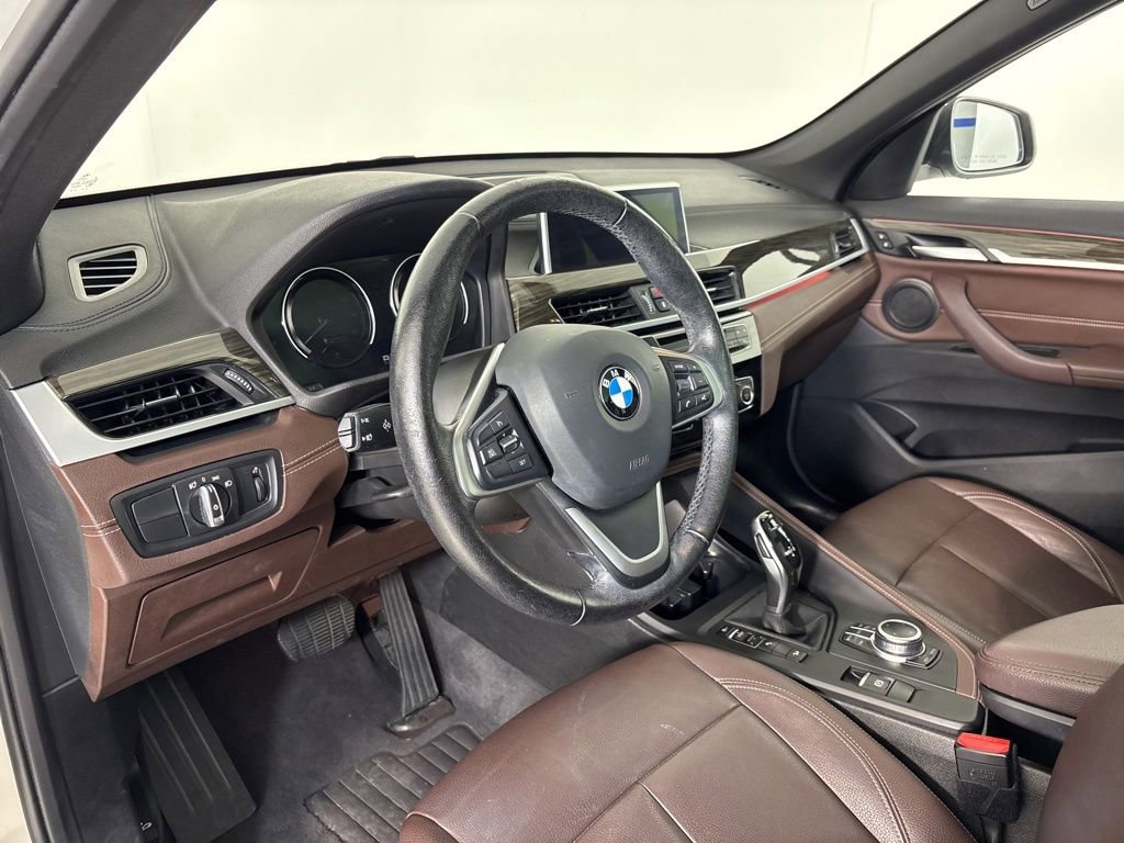 Used 2021 BMW X1 xDrive28i w/ Convenience Package AWD/4WD image 16
