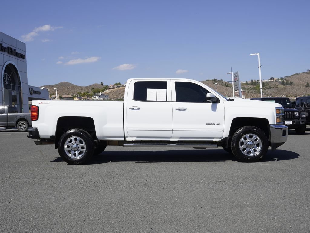 Used 2015 Chevrolet Silverado 2500 LT w/ LT Convenience Package RWD image 3