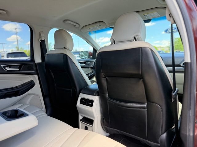 Used 2015 Ford Edge Titanium AWD/4WD image 18