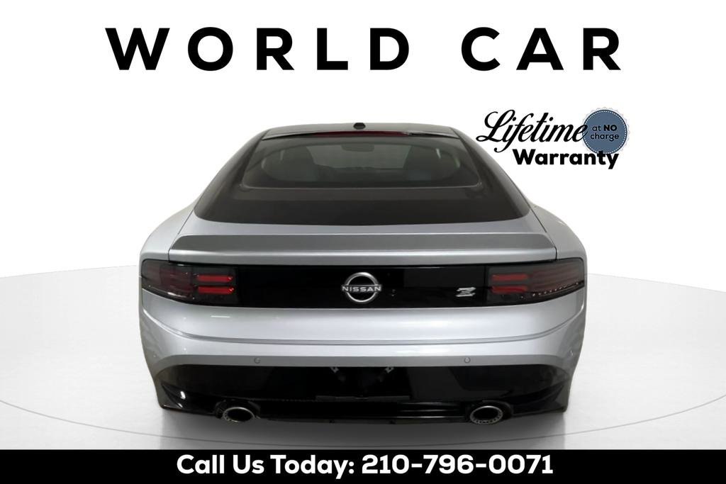 Used 2025 Nissan Z Performance w/ Floor Mat Package RWD image 4