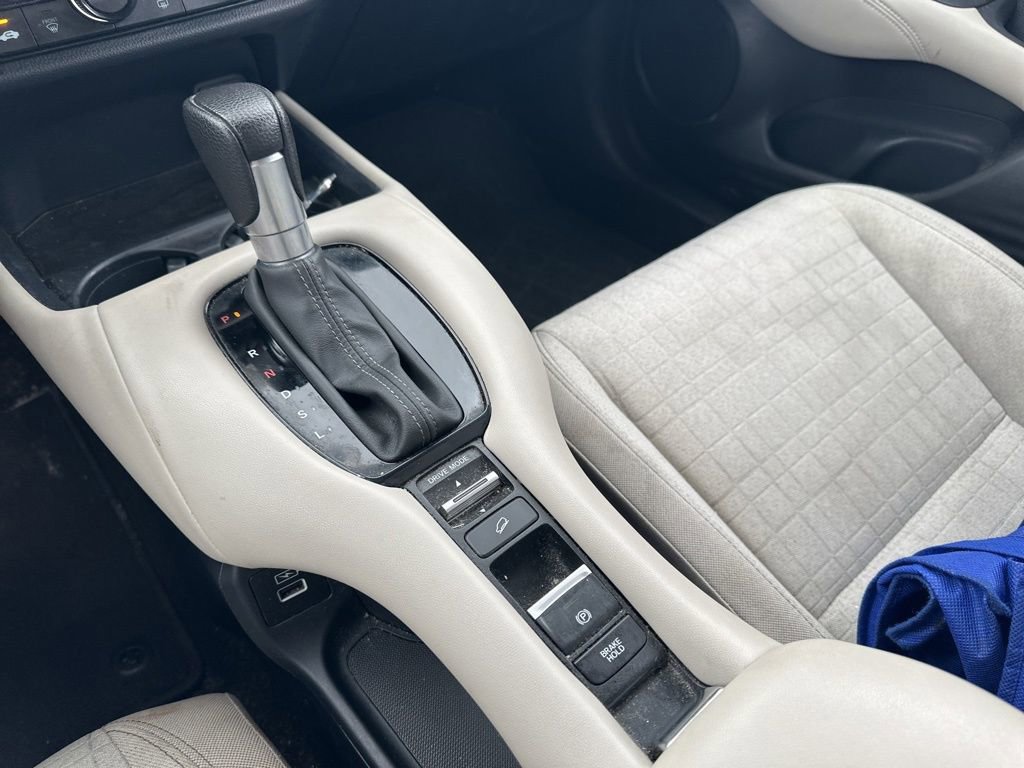 Certified 2023 Honda HR-V LX image 26