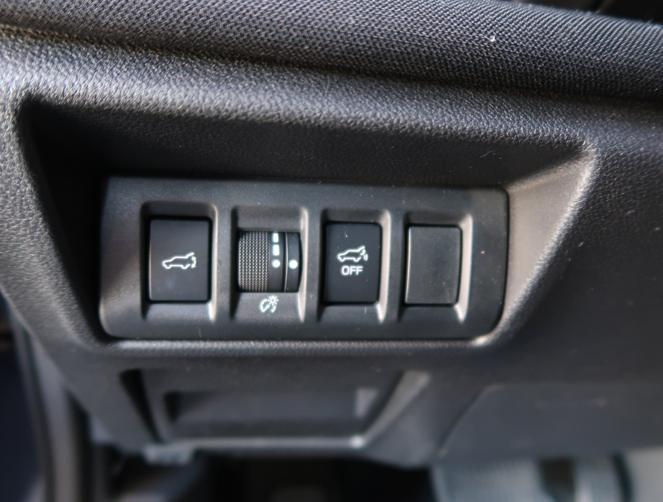 Certified 2024 Subaru Outback Premium AWD/4WD image 16