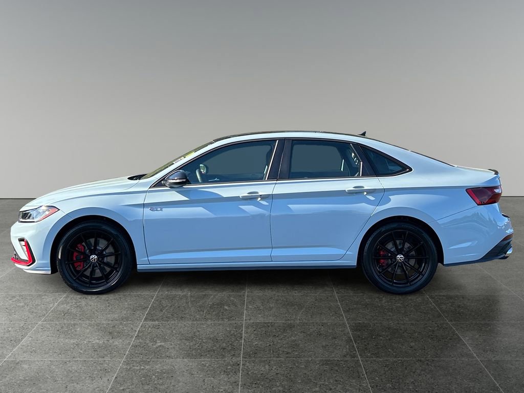 Used 2026 Volkswagen Jetta GLI Autobahn FWD image 5