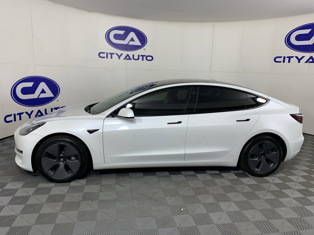 Used 2022 Tesla Model 3 Long Range AWD/4WD image 6