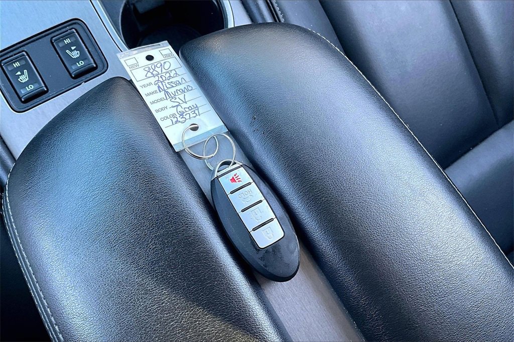 Used 2022 Nissan Murano SV image 33
