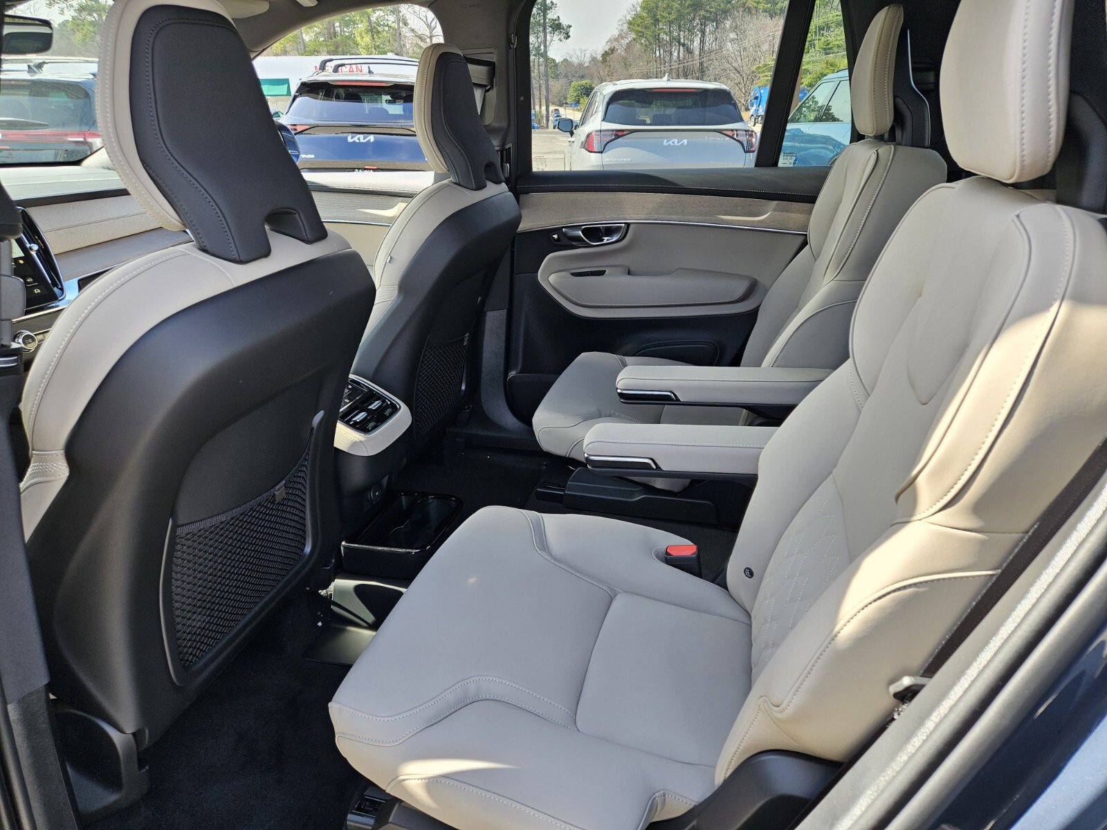 New 2026 Volvo XC90 B6 Plus AWD/4WD image 10