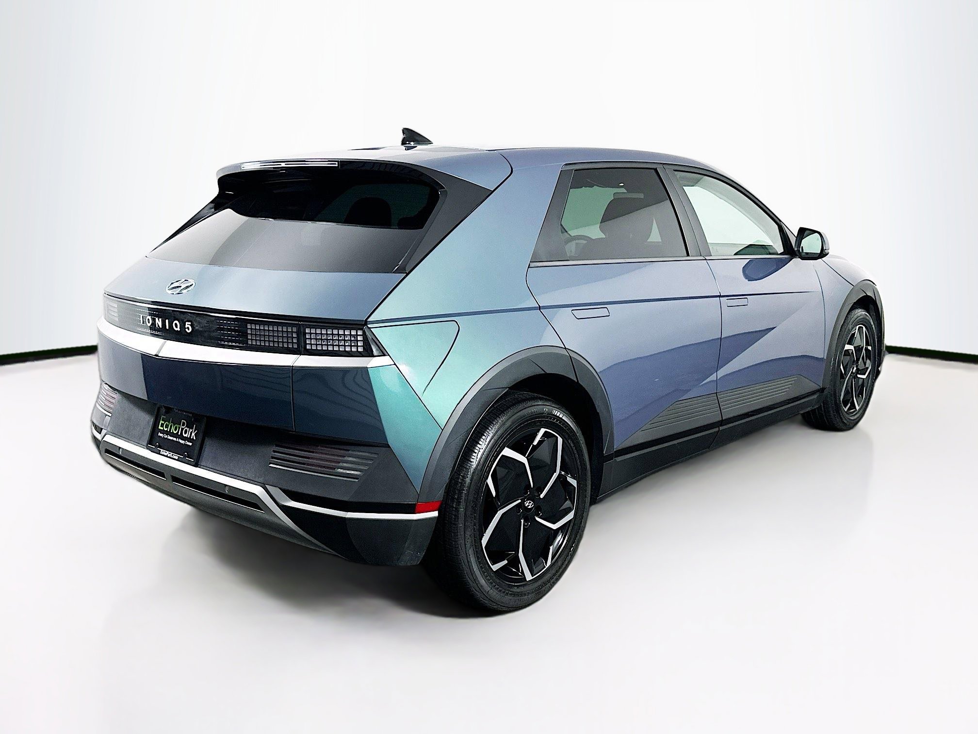 Used 2024 Hyundai Ioniq 5 SEL image 9