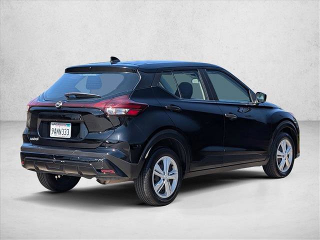 Used 2022 Nissan Kicks S FWD image 5