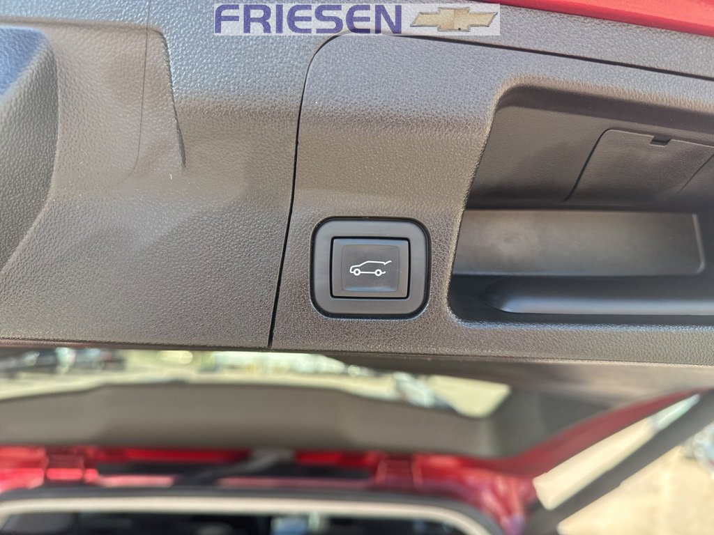 Used 2023 GMC Acadia SLE w/ Driver Convenience Package image 26