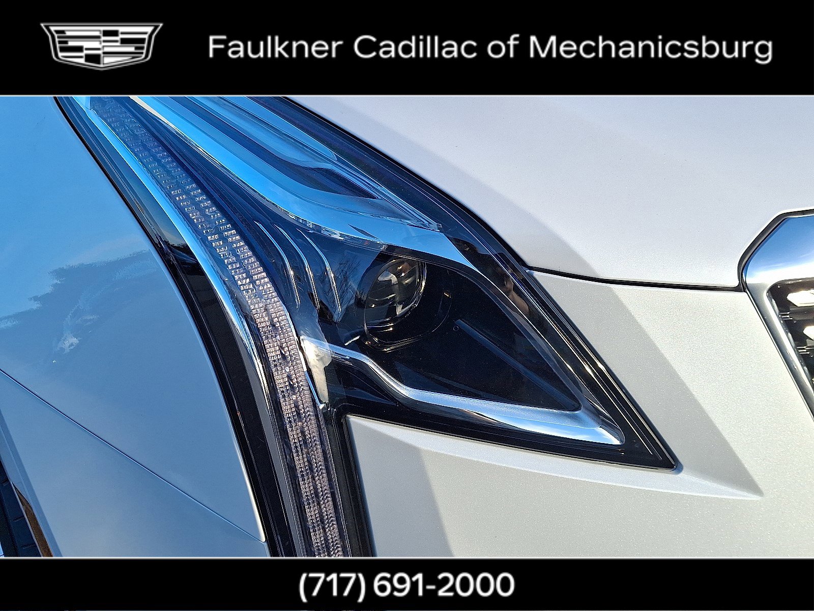 New 2026 Cadillac XT5 Luxury image 8