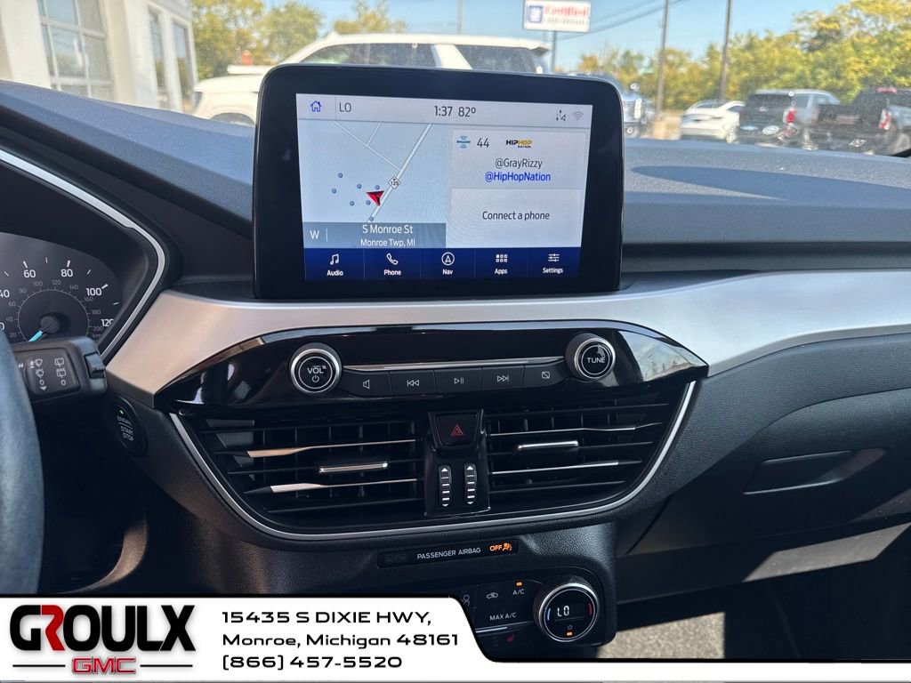 Used 2020 Ford Escape SEL image 19