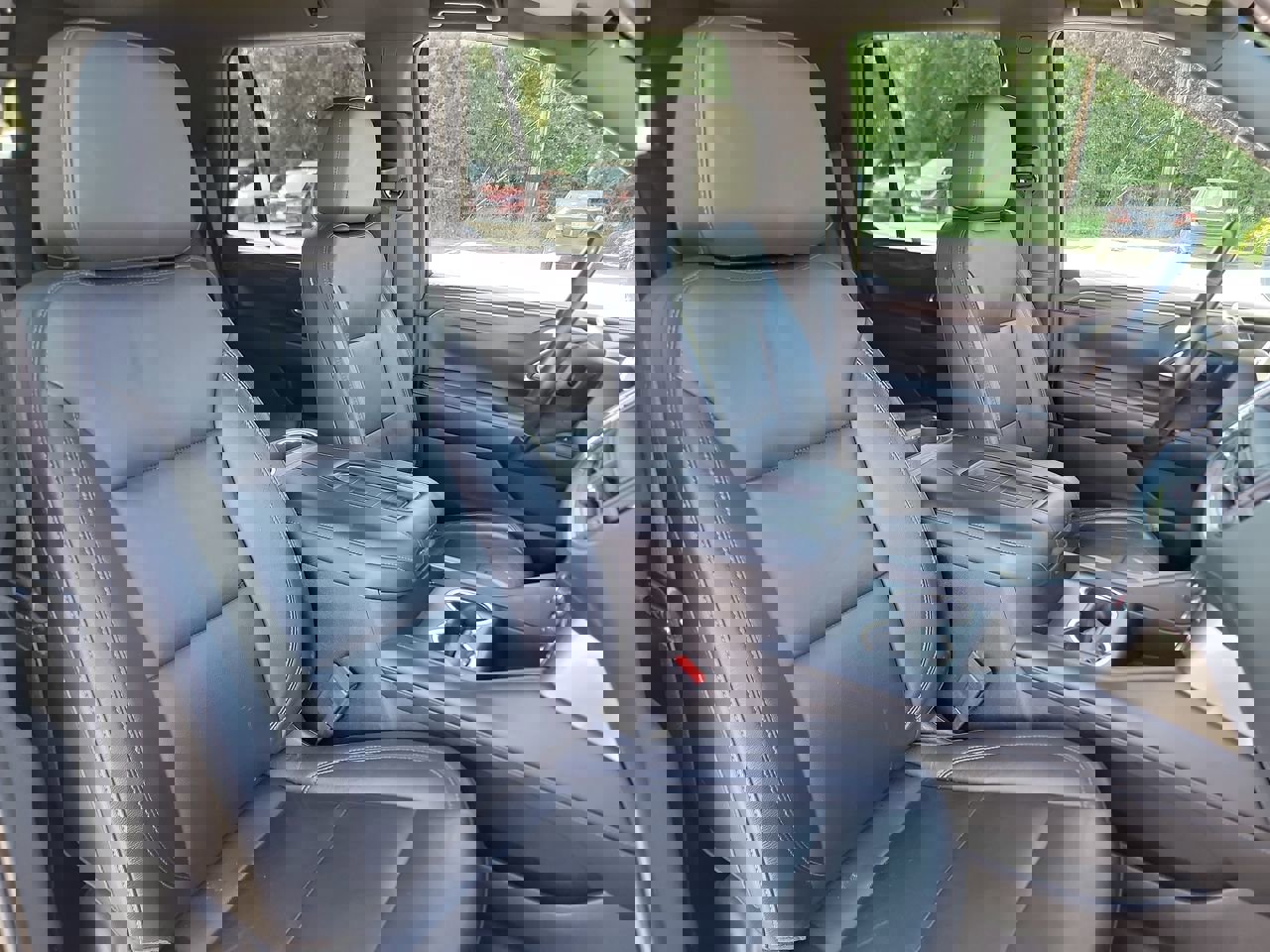 Used 2021 Chevrolet Tahoe LT image 19