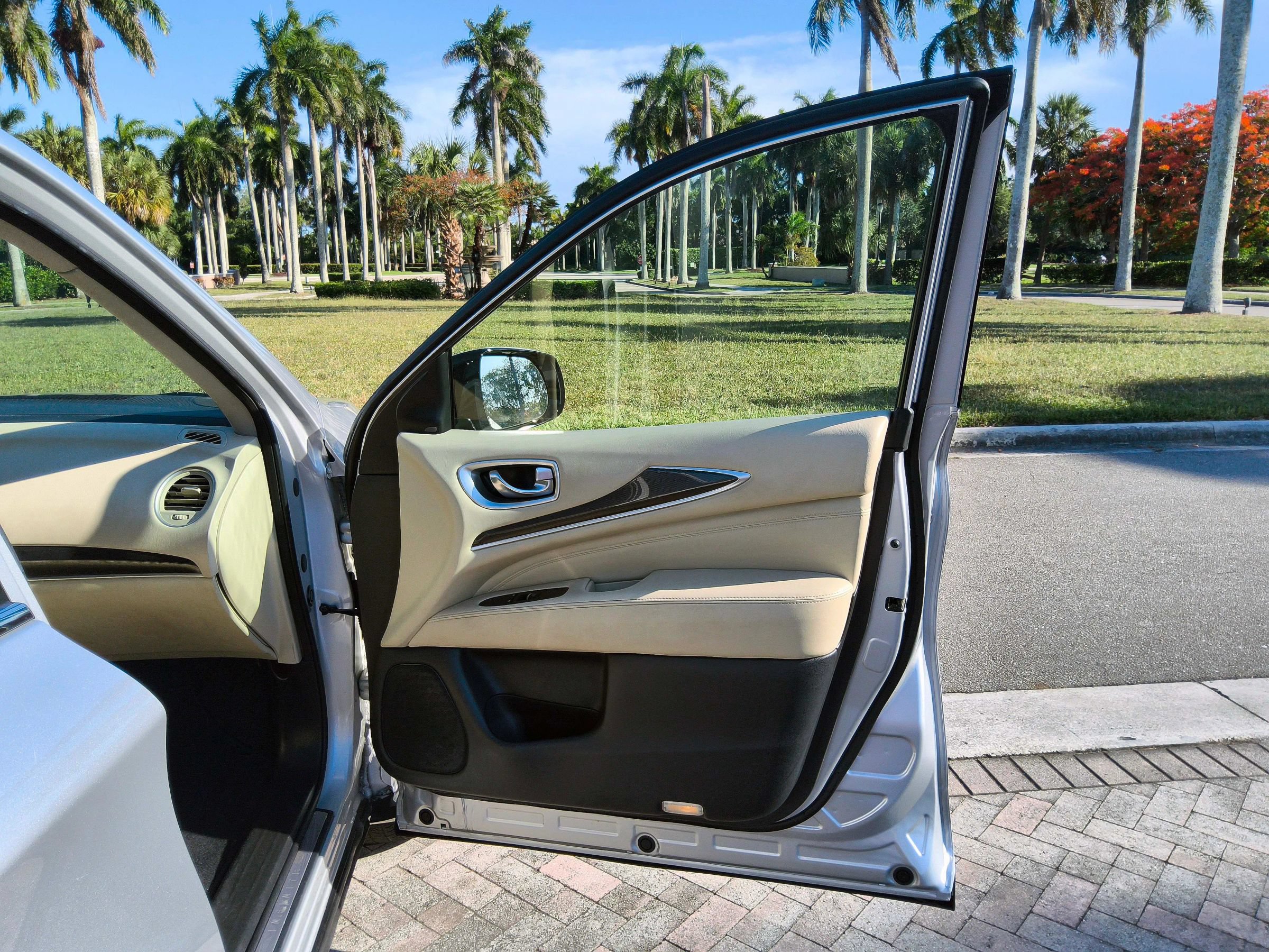 Used 2020 INFINITI QX60 Luxe FWD image 42