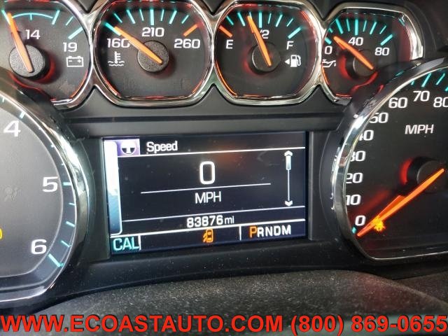 Used 2016 Chevrolet Suburban LS RWD image 8