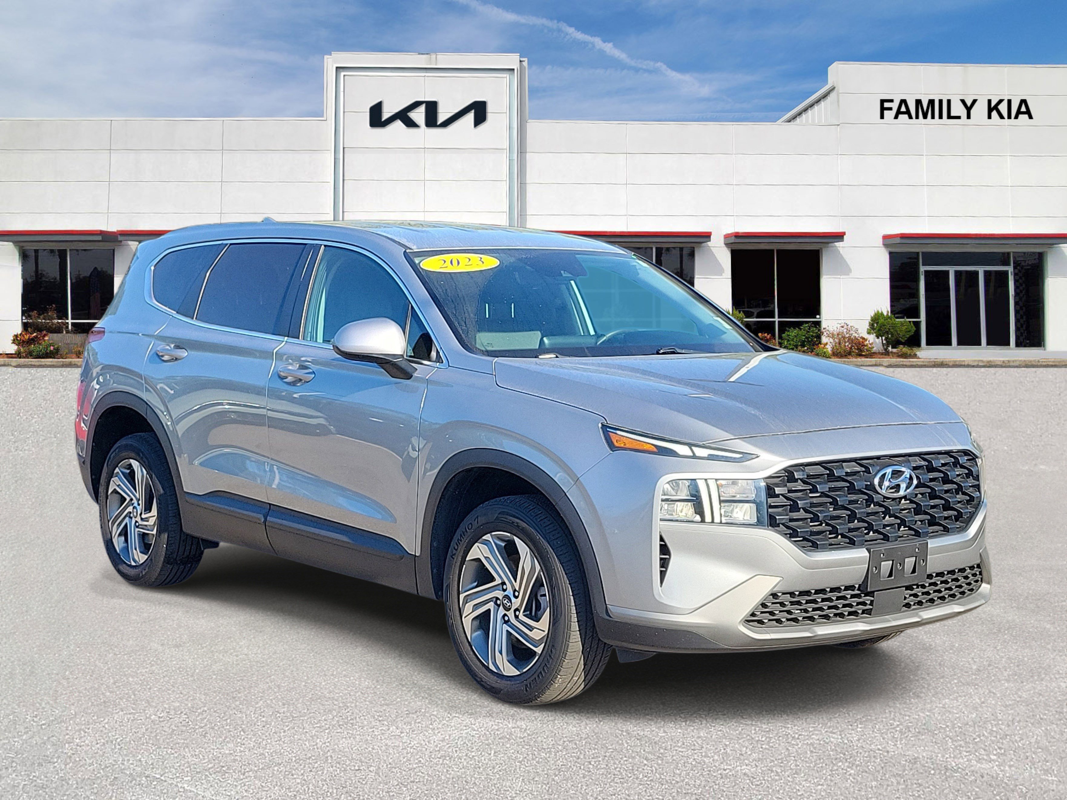 Used 2023 Hyundai Santa Fe SE w/ Cargo Package image 1