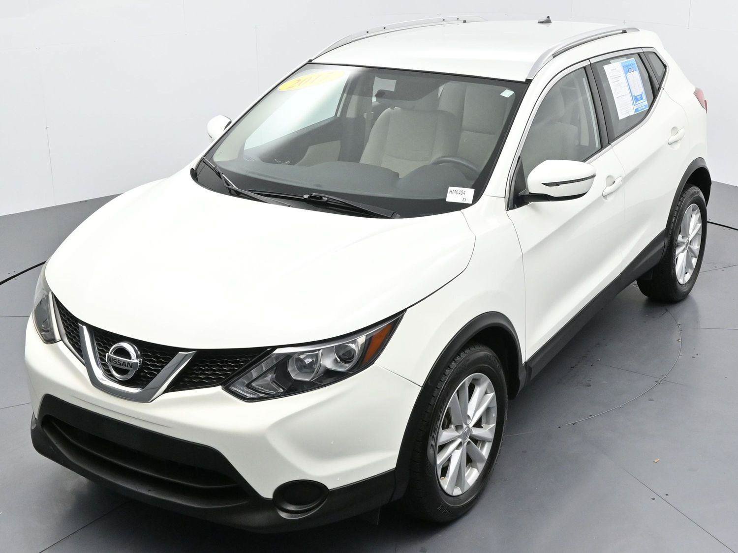 Used 2017 Nissan Rogue Sport SV FWD image 38