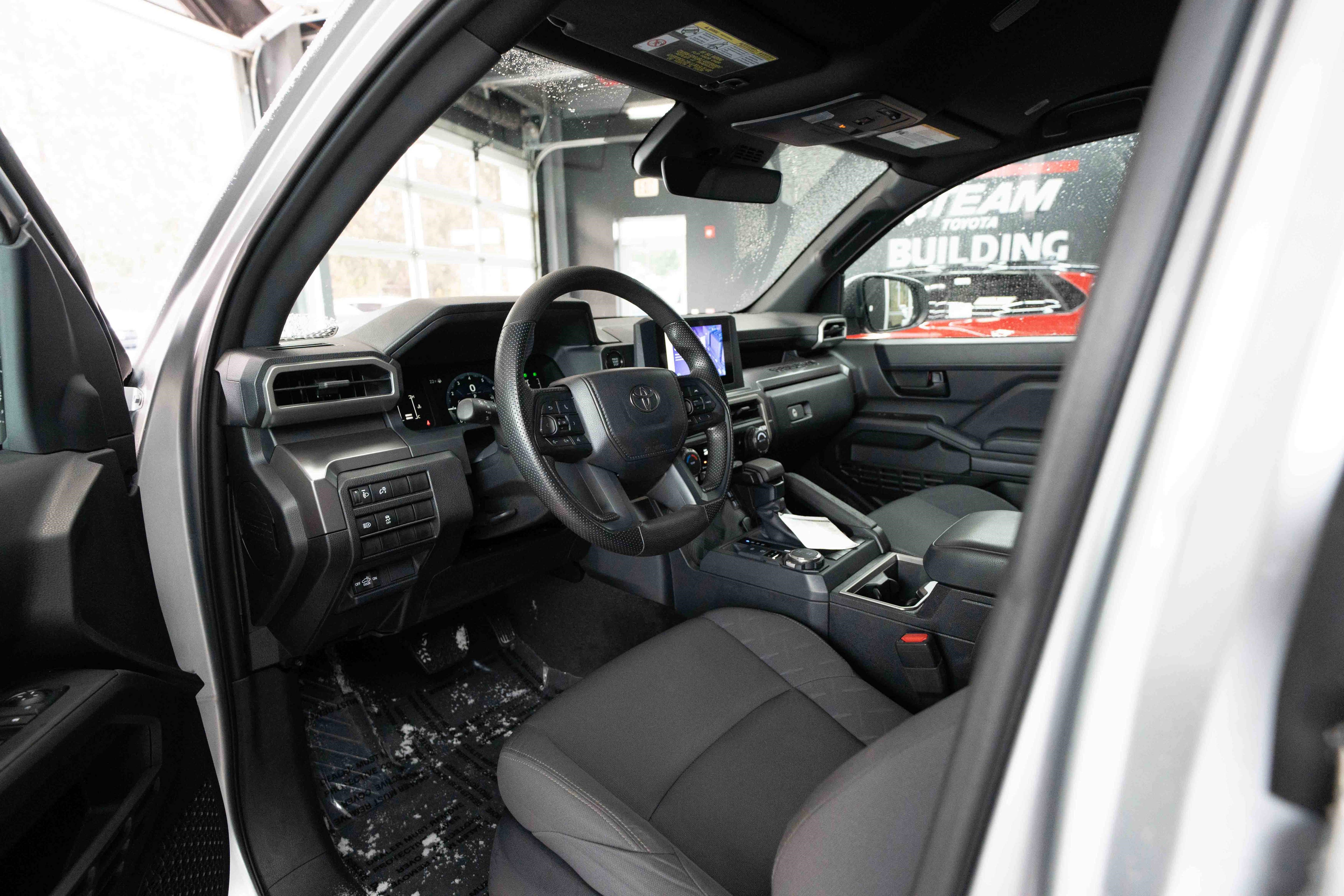 Certified 2024 Toyota Tacoma SR5 image 9