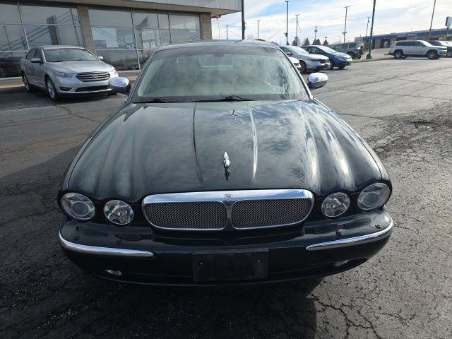 Used 2007 Jaguar XJ8 image 9