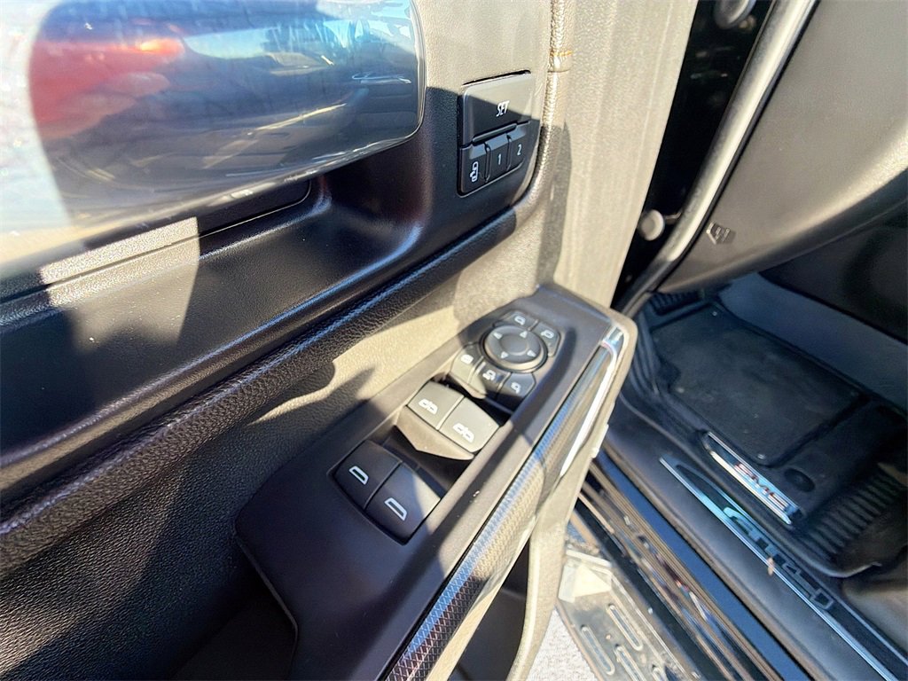 Used 2021 GMC Sierra 2500 AT4 w/ AT4 Preferred Package image 19