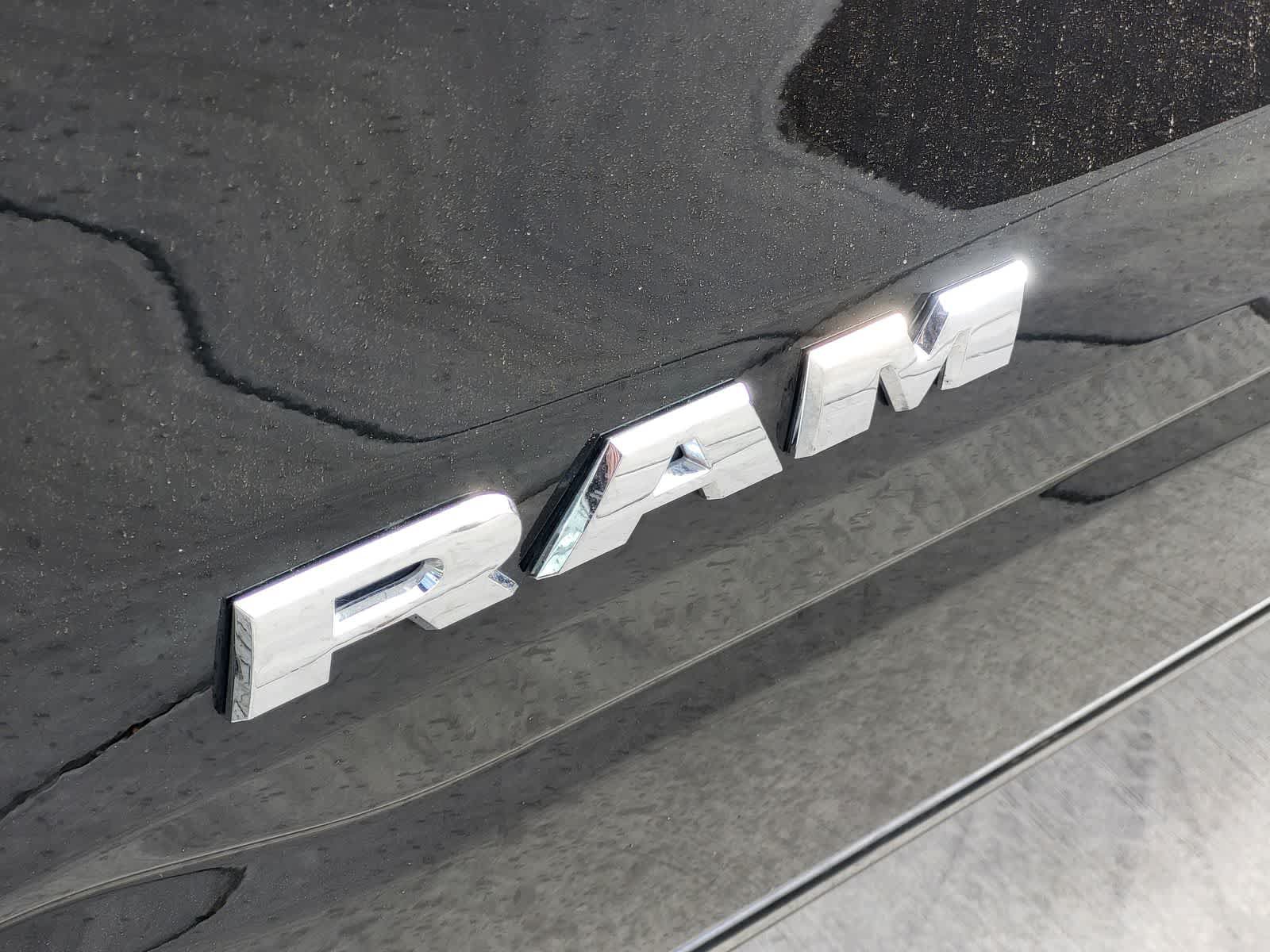 Used 2025 RAM 1500 Big Horn AWD/4WD image 29