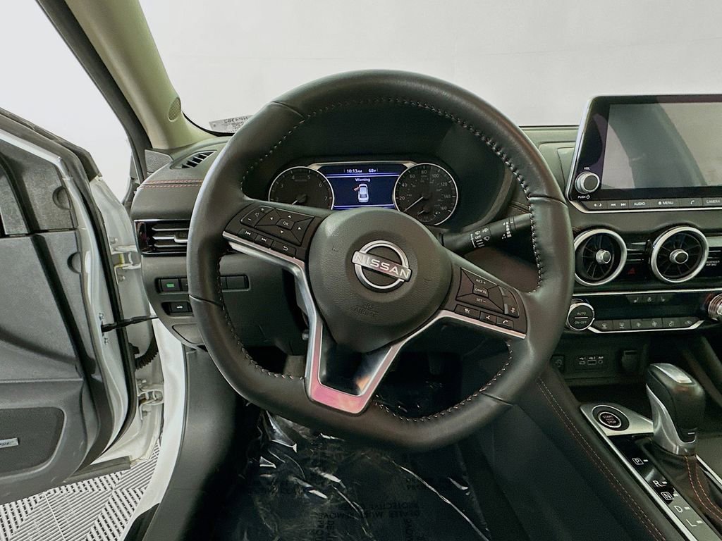 Certified 2025 Nissan Sentra SR w/ SR Premium Package image 18