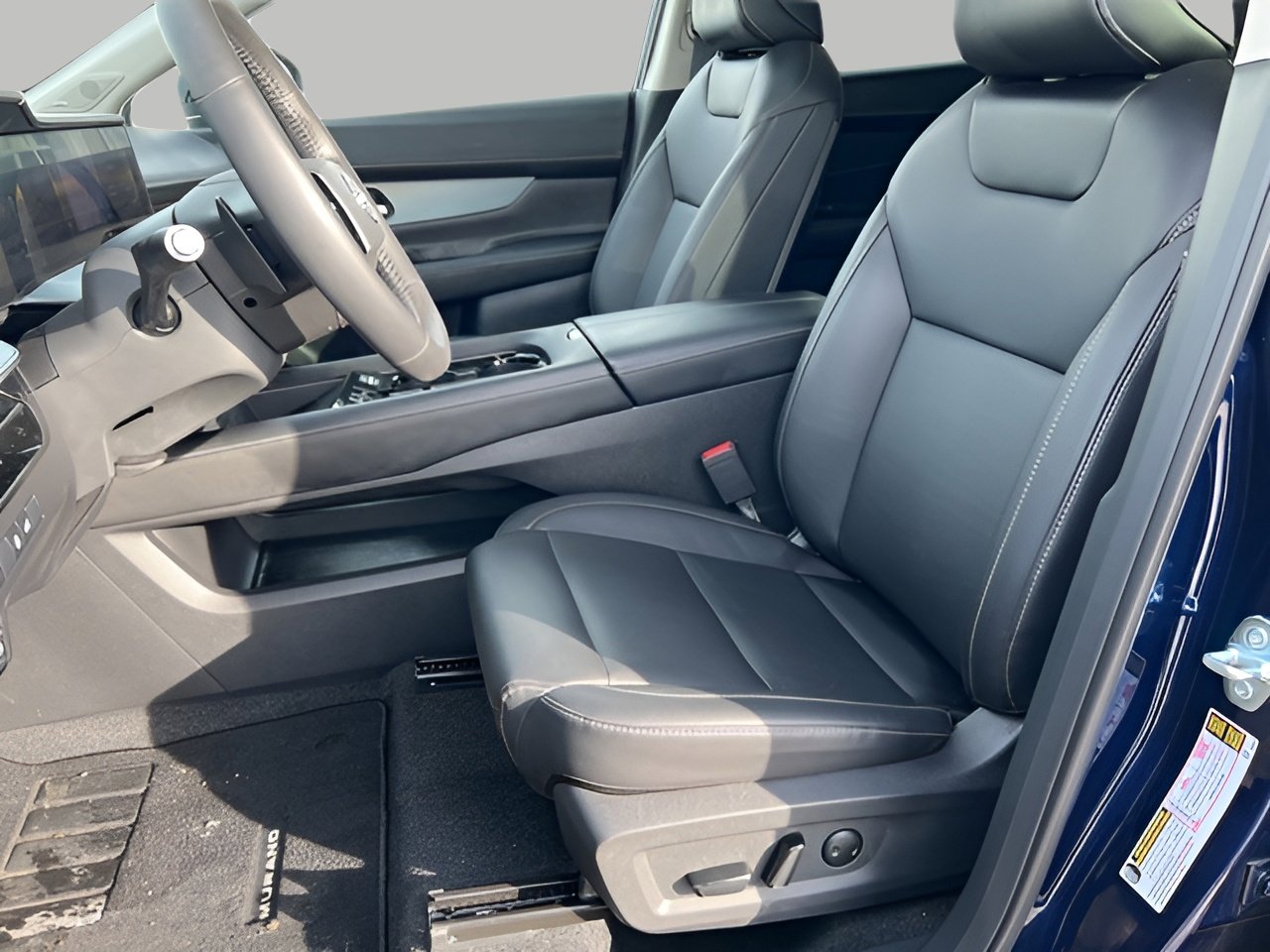 Used 2025 Nissan Murano SL image 26