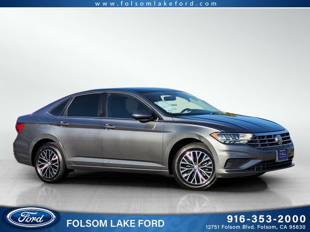 Used 2021 Volkswagen Jetta SE w/ SE Cold Weather Package image 1