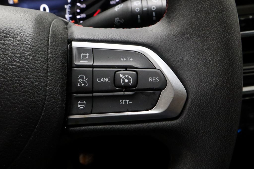 Used 2022 Jeep Compass Trailhawk image 28