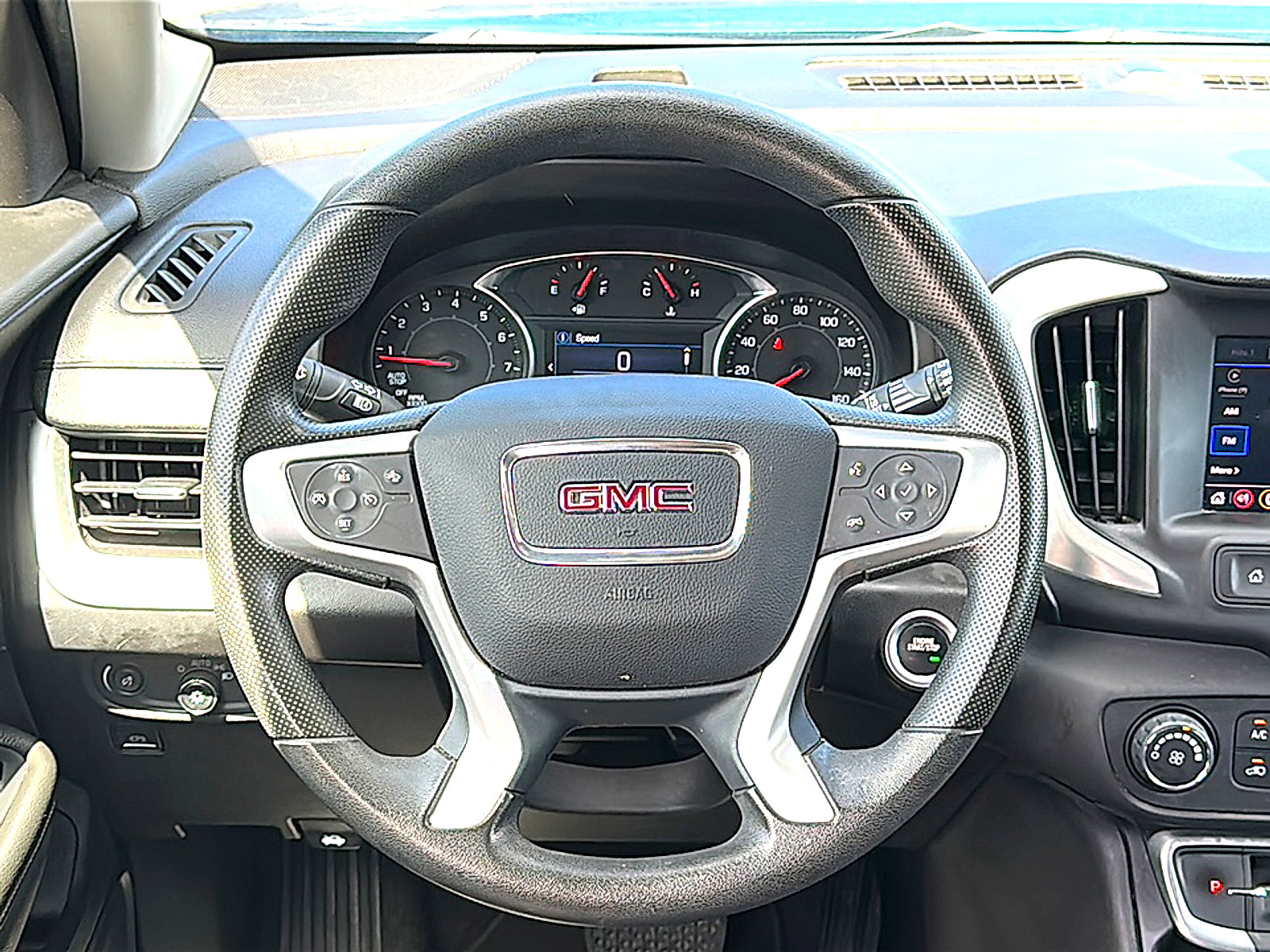 Used 2024 GMC Terrain SLE FWD image 21