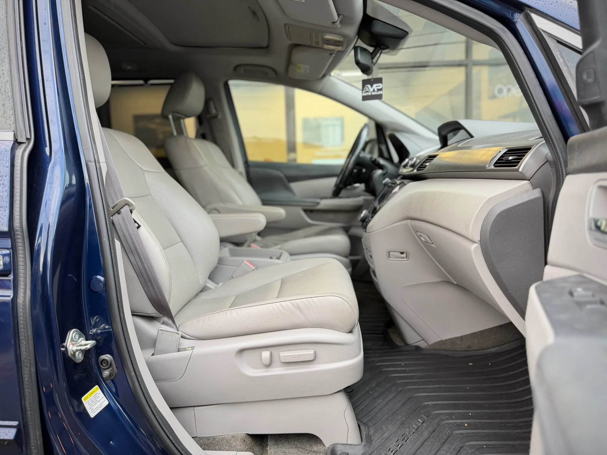 Used 2016 Honda Odyssey Touring image 20