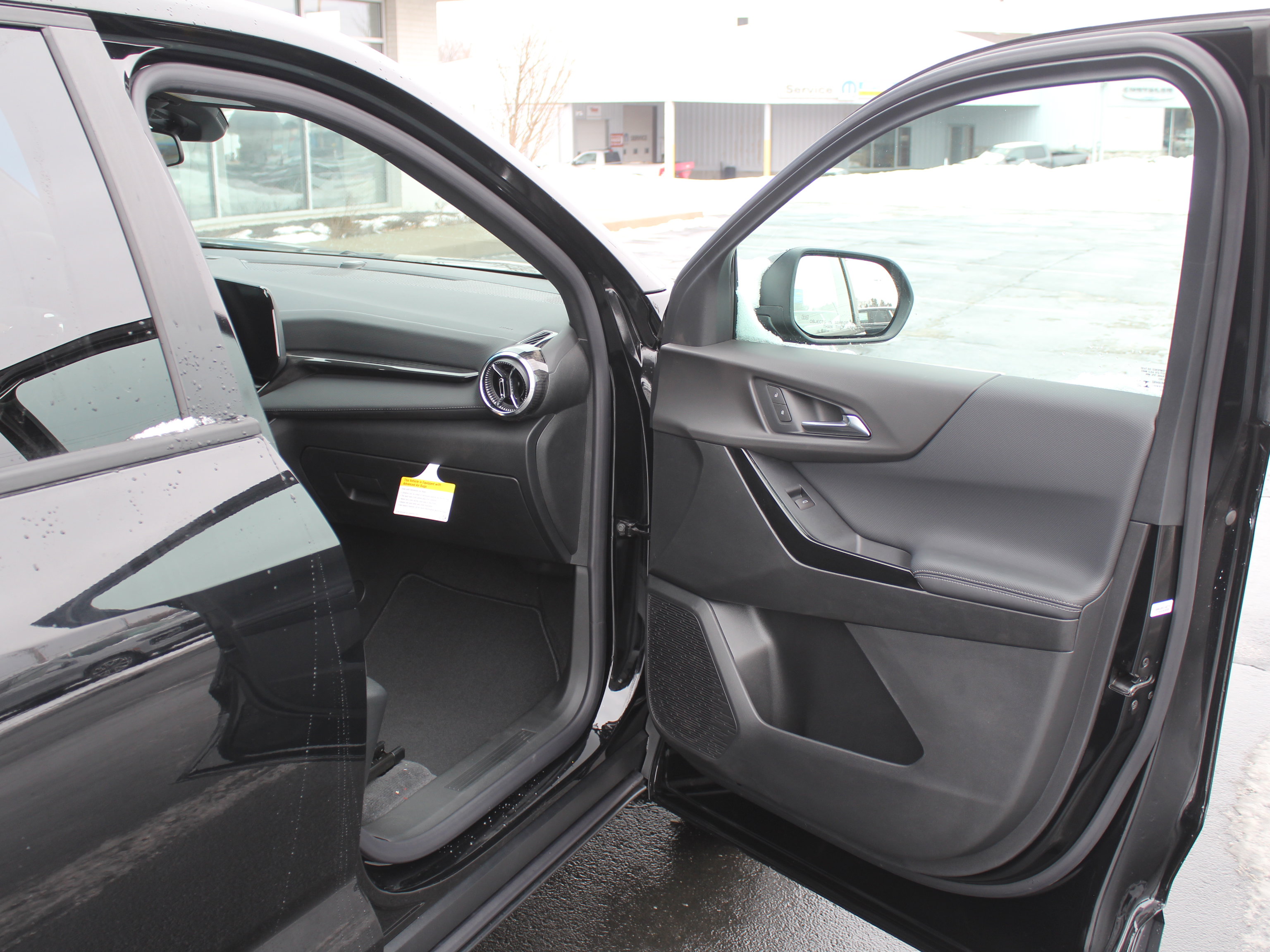 New 2026 Chevrolet Equinox LT image 14