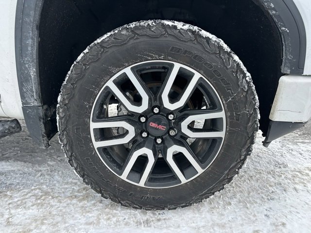 Used 2020 GMC Sierra 1500 AT4 w/ AT4 Premium Package image 6