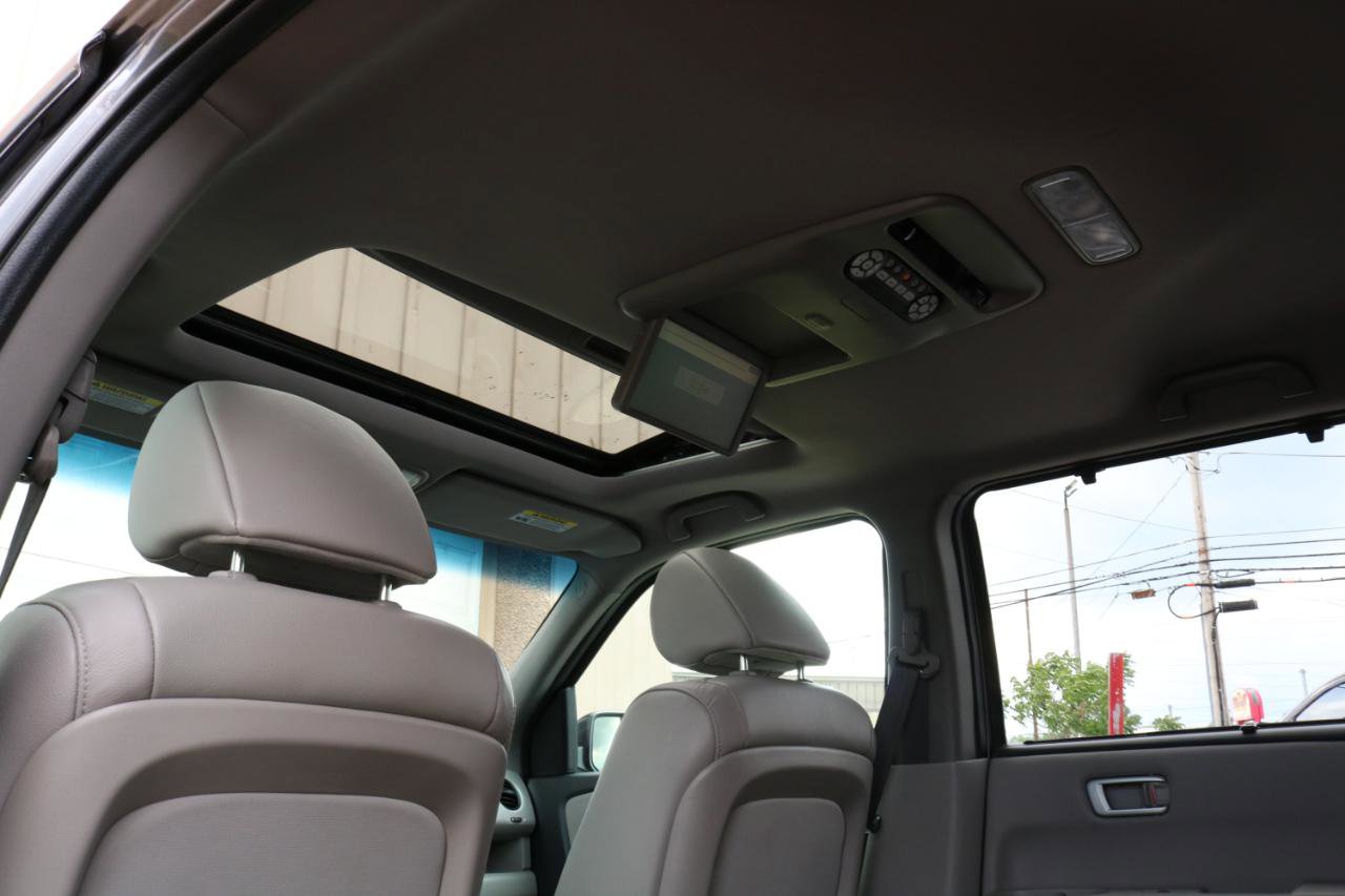 Used 2014 Honda Pilot Touring image 29