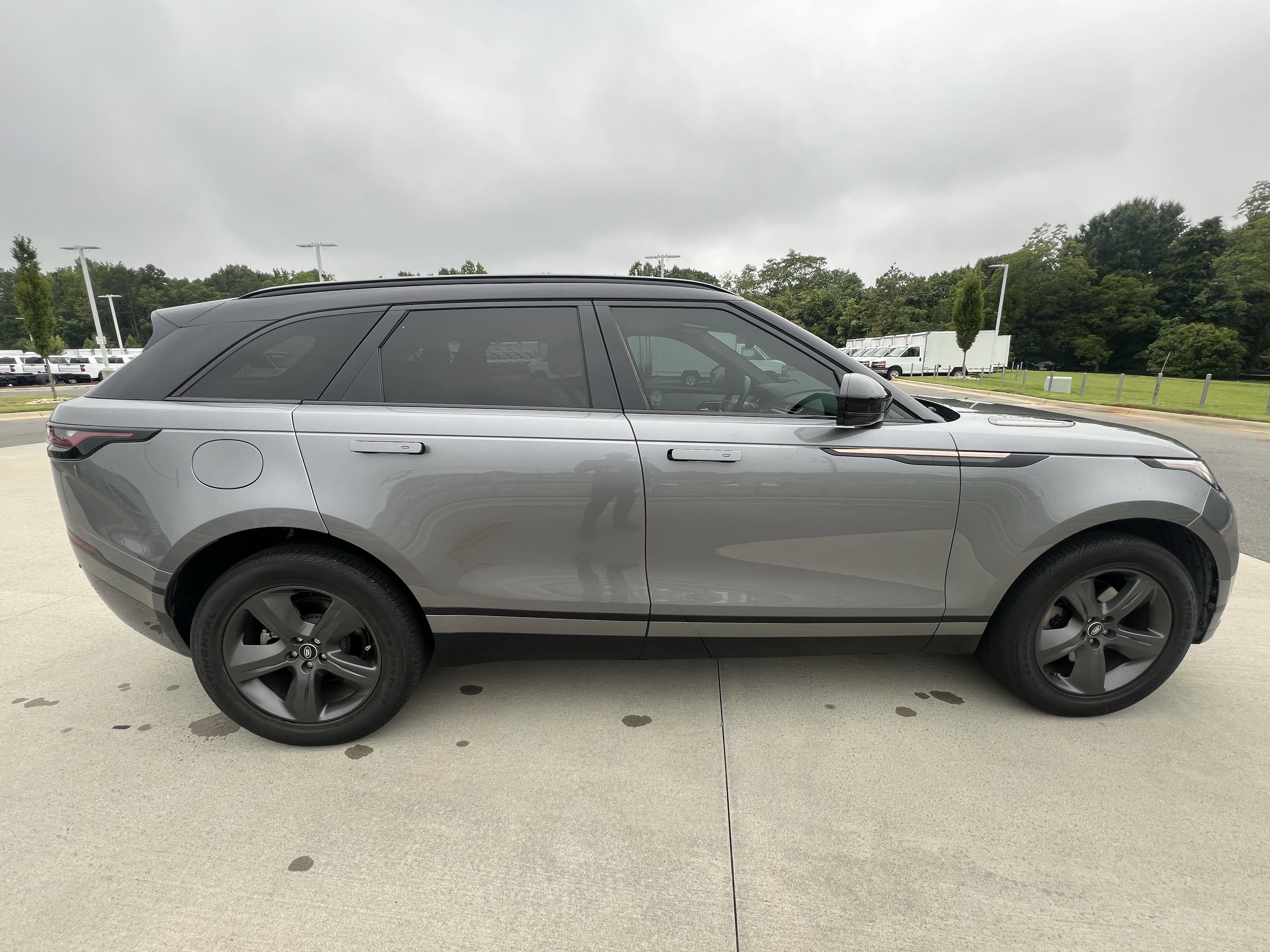 Certified 2023 Land Rover Range Rover Velar R-Dynamic S image 52