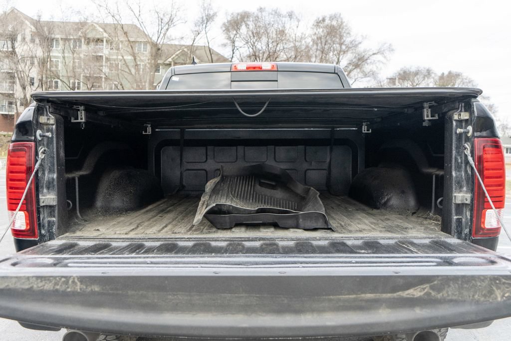 Used 2022 RAM 1500 Classic Warlock AWD/4WD image 9