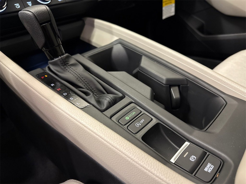 New 2025 Honda Accord SE image 19