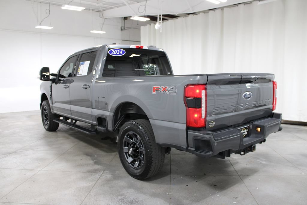 Used 2024 Ford F350 Lariat w/ Sport Appearance Package AWD/4WD image 7