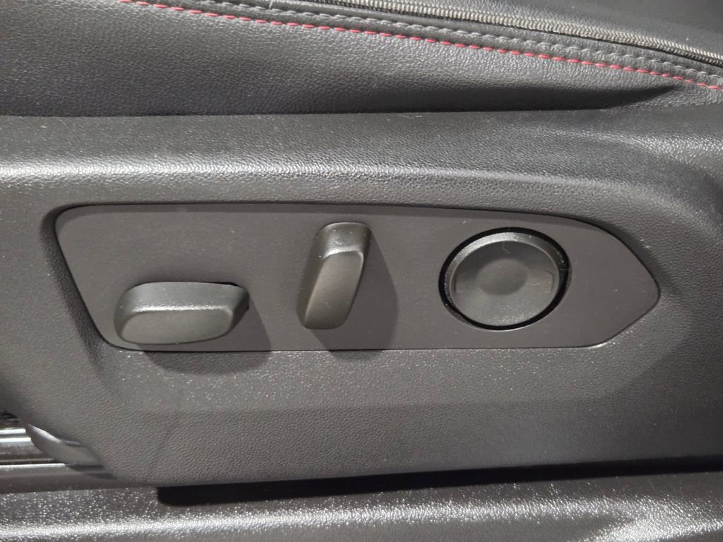 Used 2023 Chevrolet Tahoe RST image 26