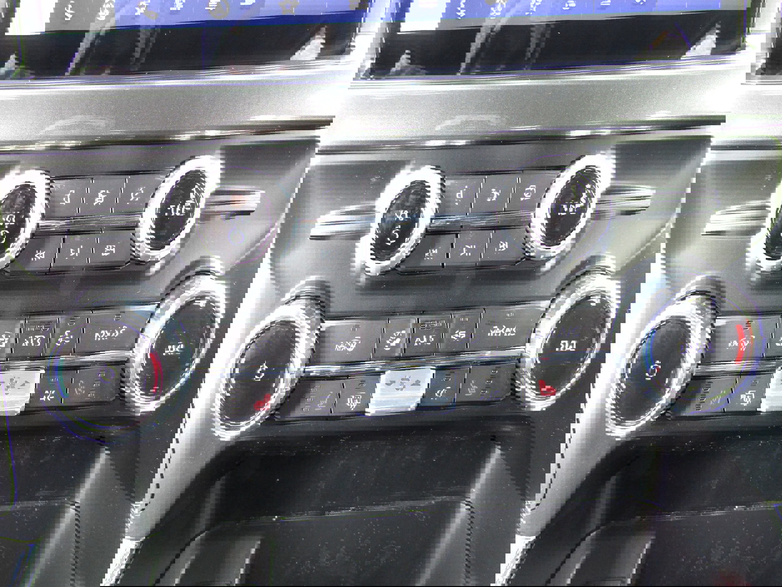 Certified 2023 Ford F150 XLT w/ Equipment Group 302A High image 30