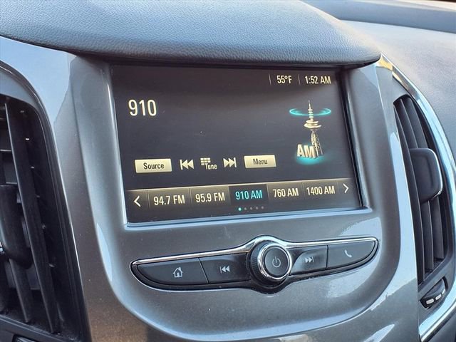 Used 2018 Chevrolet Cruze LT w/ Convenience Package image 11