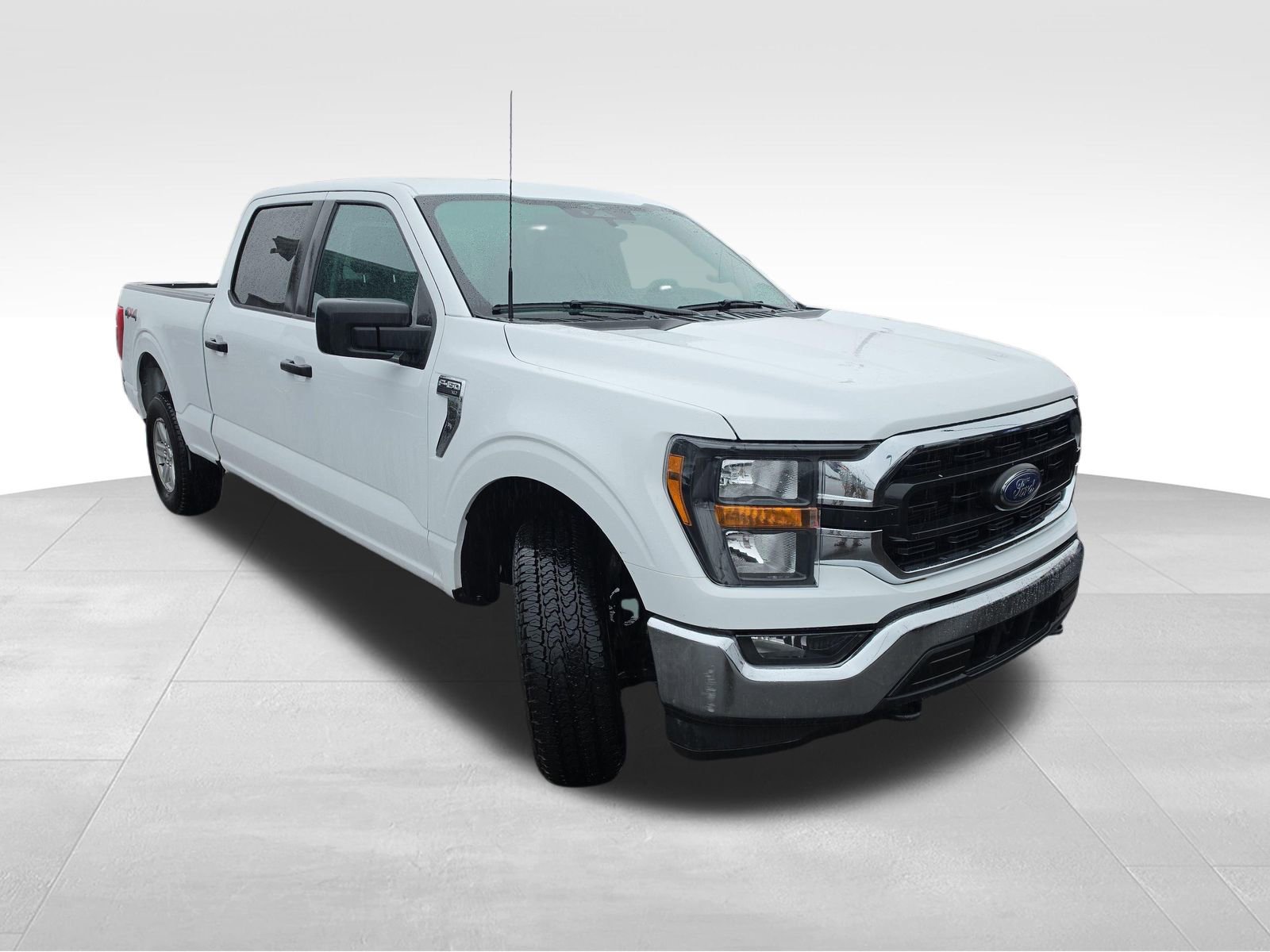 Used 2023 Ford F150 XLT w/ Trailer Tow Package image 8
