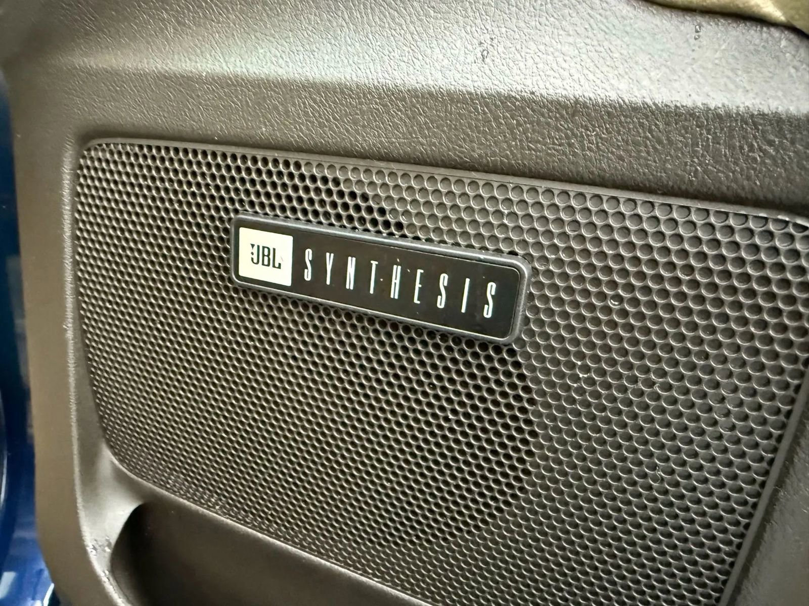 Used 2010 Toyota Sequoia Limited image 33